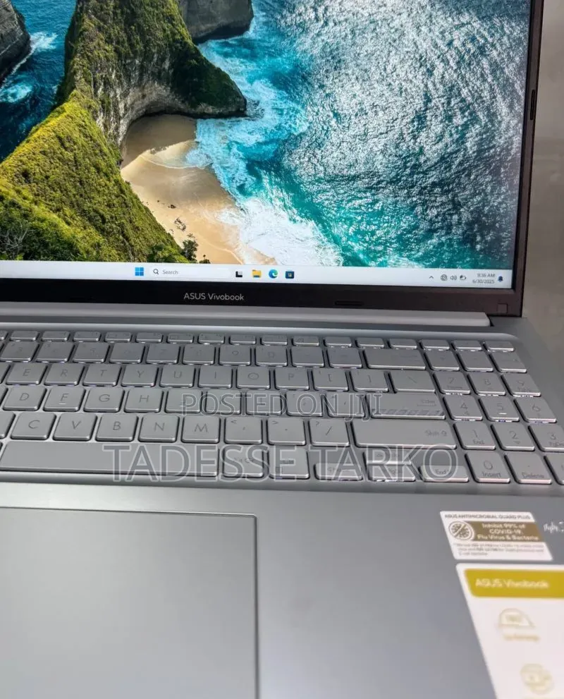 New Laptop Asus Vivobook 15 16GB AMD Ryzen 7 SSD 512GB