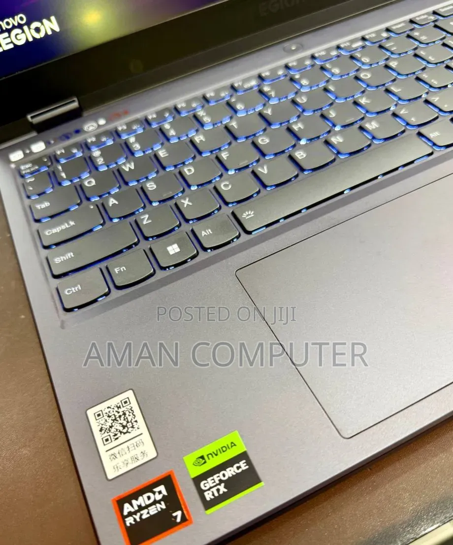 New Laptop Lenovo Legion 5 16GB AMD Ryzen 7 SSD 512GB