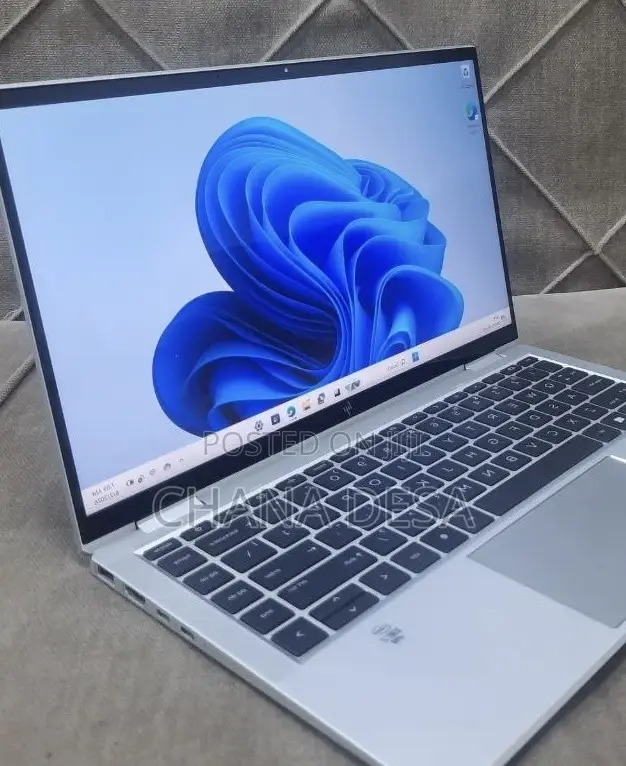 New Laptop HP EliteBook x360 1040 G7 16GB Intel Core i7 SSD 512GB