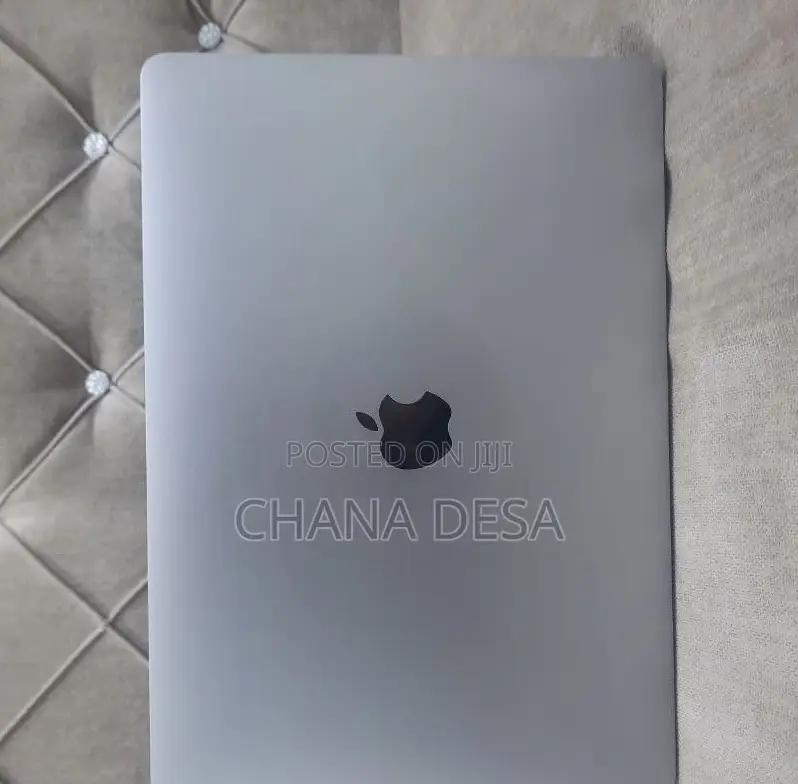 New Laptop Apple MacBook Pro 2017 16GB Intel Core i5 SSD 512GB
