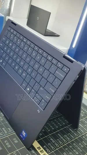 New Laptop HP OmniBook X Flip 14" 16GB Intel Core Ultra 7 SSD 1T