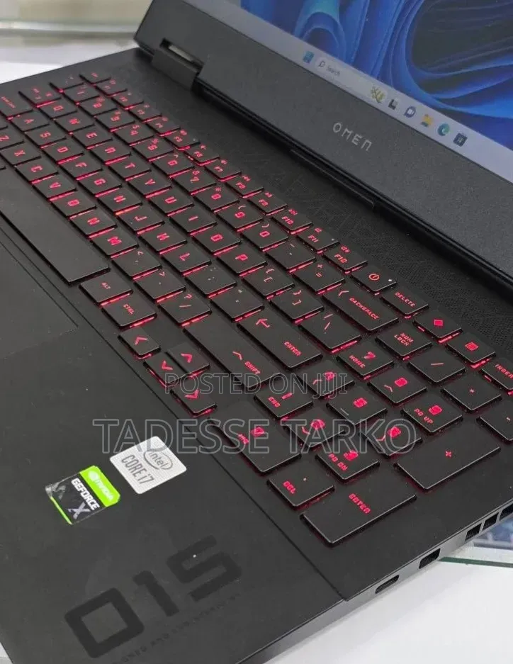 New Laptop HP Omen 15 16GB Intel Core i7 SSD 512GB