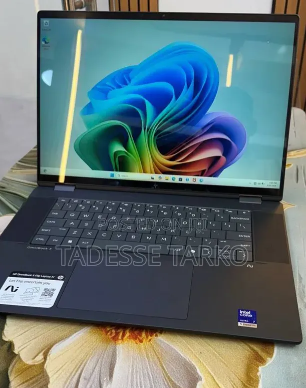 New Laptop HP OmniBook Ultra Flip 14" 16GB Intel Core Ultra 7 SSD 1T