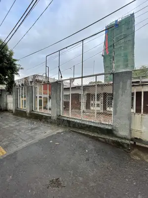 Car Showroom for Rent!