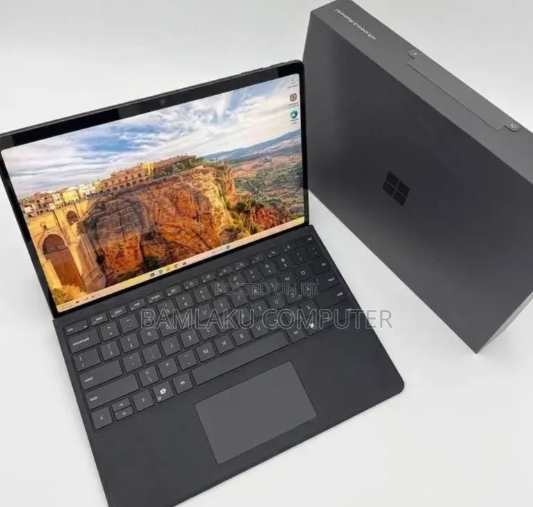 New Microsoft Surface Pro 11th Edition, a Copilot+ PC 16GB SSD 512GB