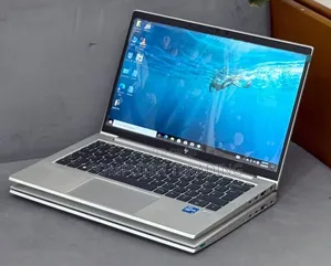 New Laptop HP EliteBook 830 G8 16GB Intel Core i7 SSD 512GB