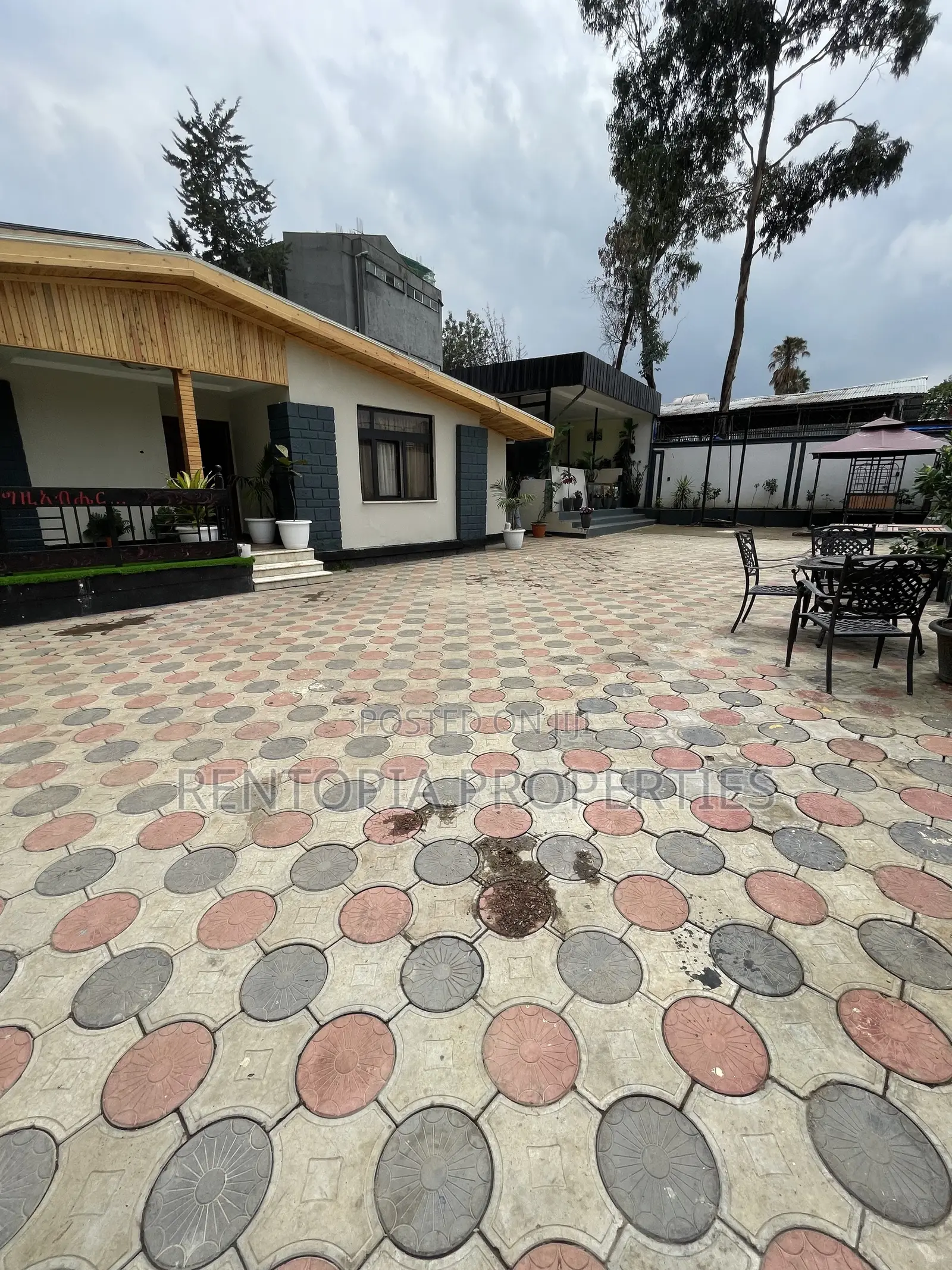 Daycare for Rent! Child Kindergarten School!
