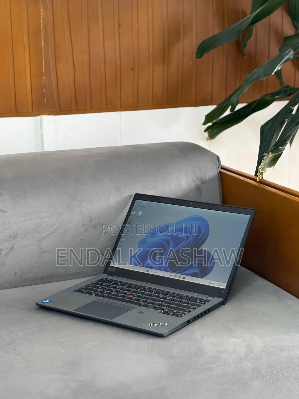 New Laptop Lenovo ThinkPad T14 16GB Intel Core i5 SSD 512GB