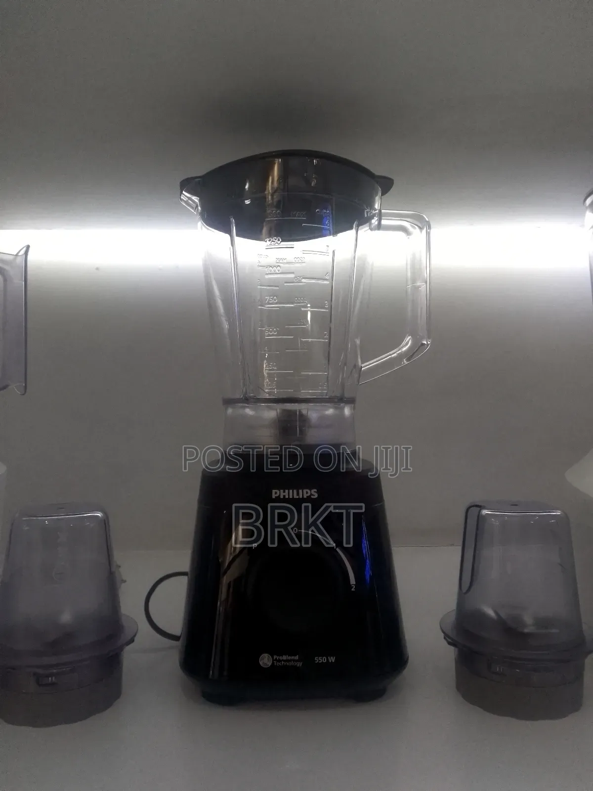 ኦሪጅናል የፊሊፕስ ጁስ ማሽን እና ሁለገብ መፍጫ (Philips Problend 550w - 3 in 1)