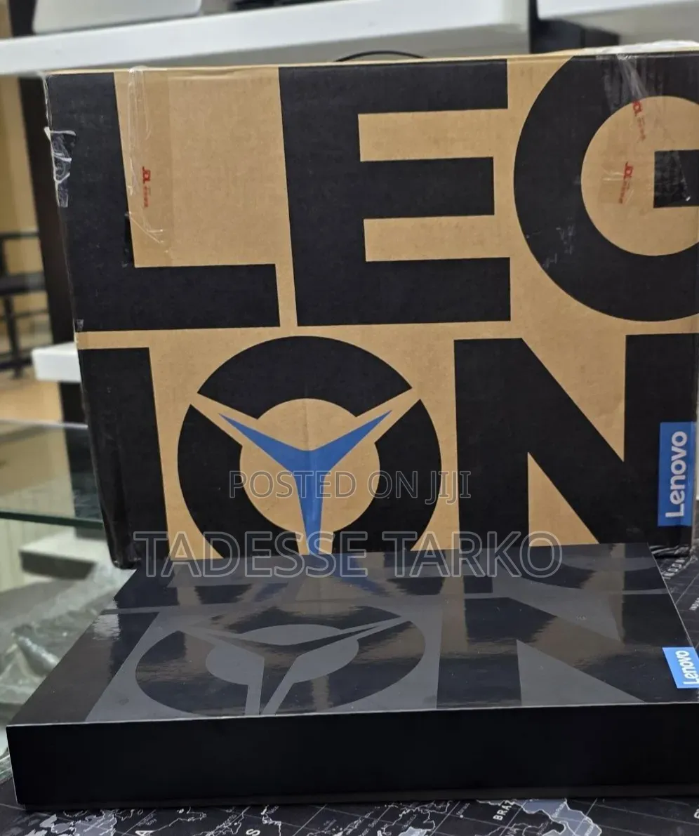 New Laptop Lenovo 32GB AMD Ryzen 9 SSD 1T