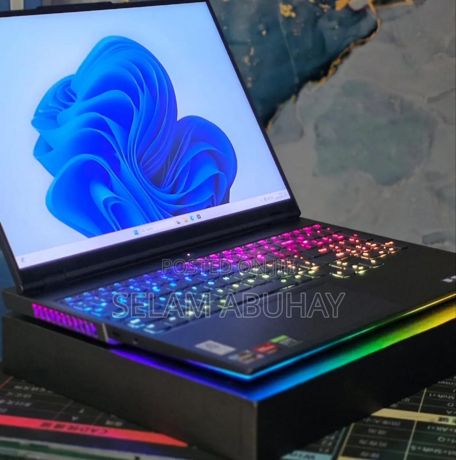 New Laptop Lenovo Legion 9 32GB AMD Ryzen 9 SSD 1T