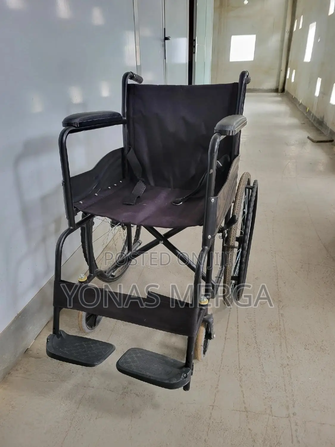 Normal Wheelchair刃鬄medical Wheelchair Involve
Lightweight,Easy Clean