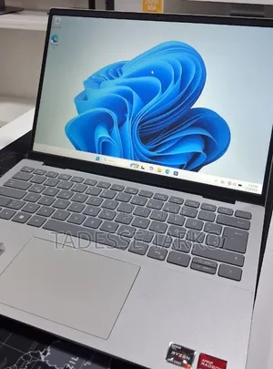New Laptop Dell Inspiron 14 16GB AMD Ryzen 7 SSD 1T