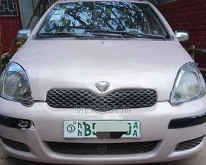 Toyota Vitz 2004
