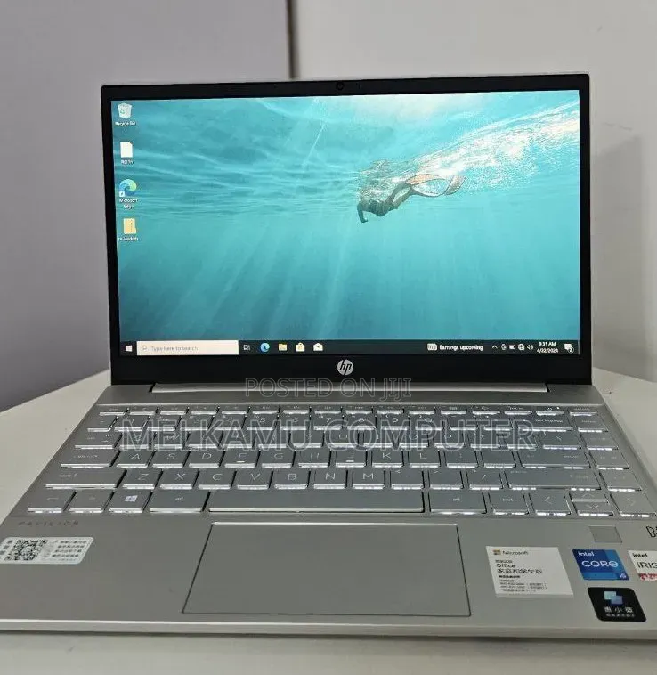 New Laptop HP Pavilion 13 8GB Intel Core i5 SSD 512GB
