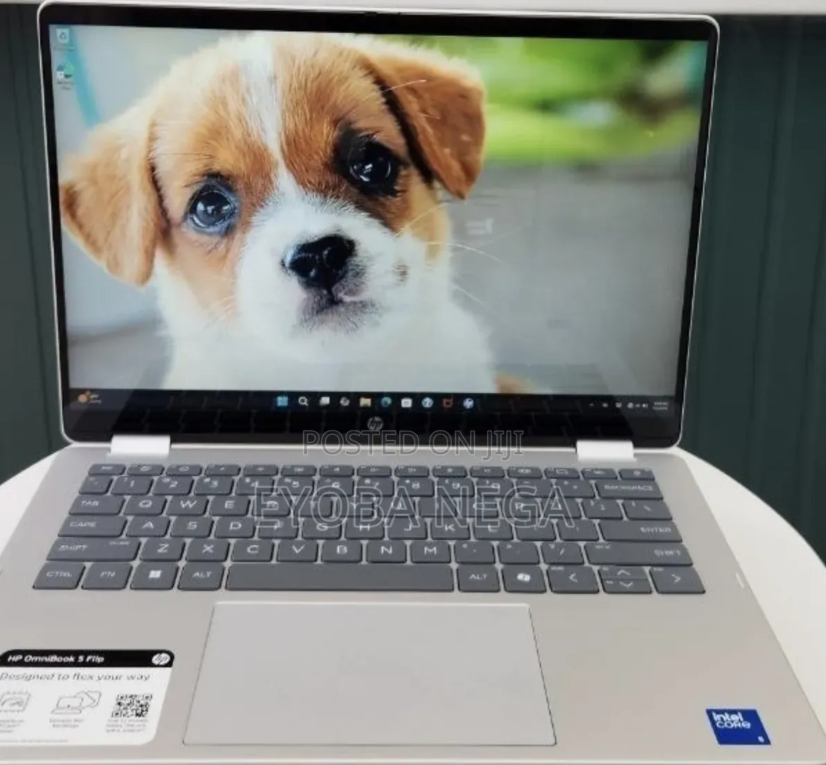 New Laptop HP OmniBook 5 14" 8GB Intel Core 5 SSD 512GB