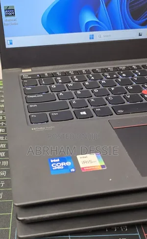 New Laptop Lenovo 16GB Intel Core i5 SSD 512GB