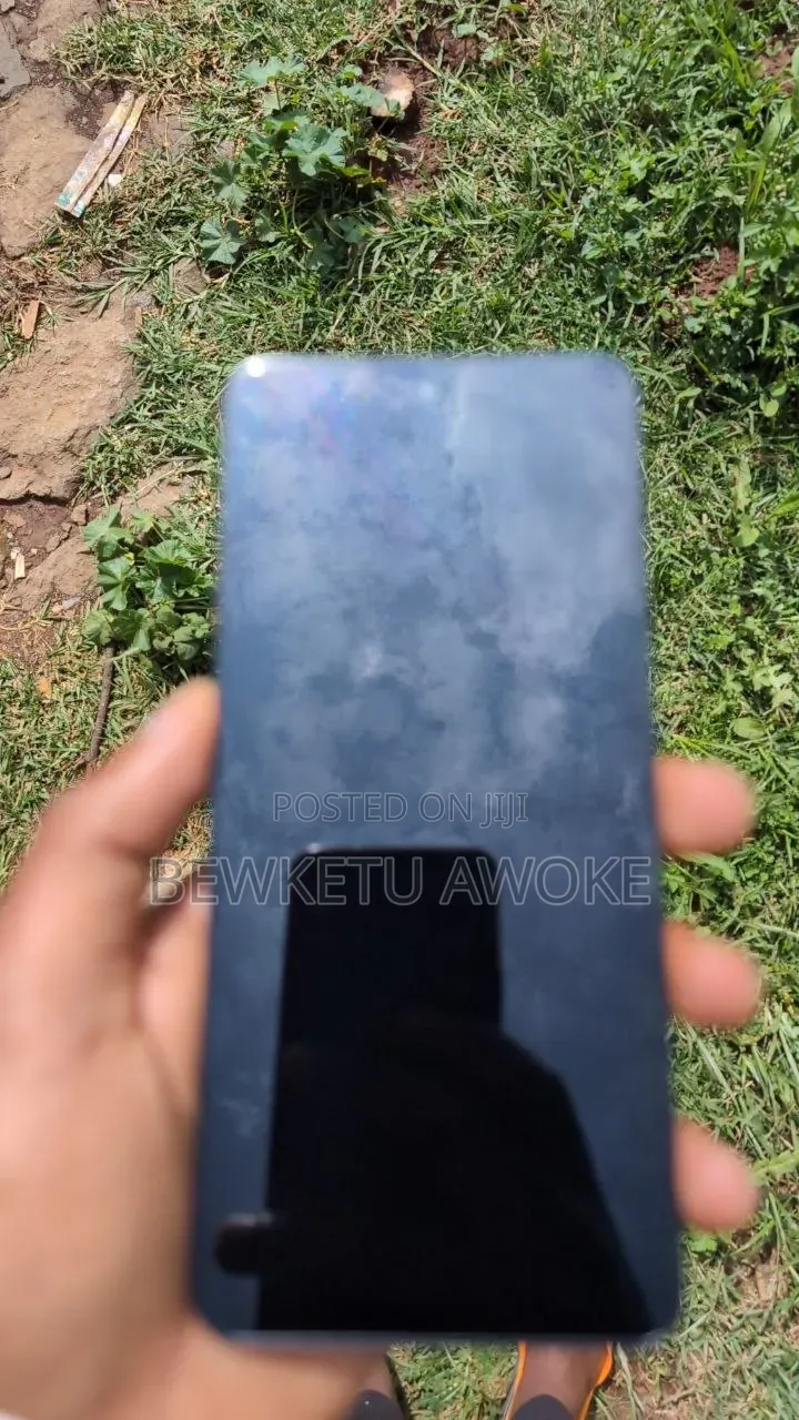 New Vivo iQOO Neo10 Pro 256 GB Silver