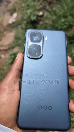 New Vivo iQOO Neo10 Pro 256 GB Silver