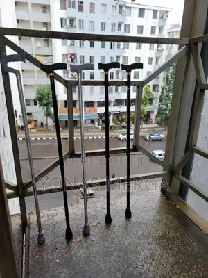 Walking Stick/Caneከዘራ፥夯perfectly Crafted You Hold It With Secure Grip