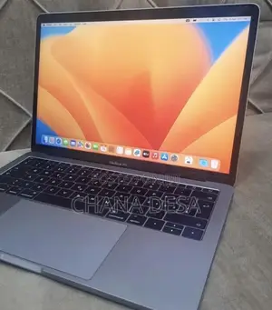 New Laptop Apple MacBook Pro 2017 16GB Intel Core i5 SSD 512GB