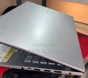 New Laptop Asus Vivobook 15 16GB AMD Ryzen 7 SSD 512GB