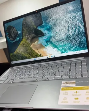New Laptop Asus Vivobook 15 16GB AMD Ryzen 7 SSD 512GB