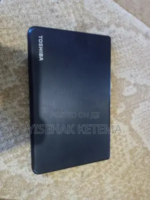 Laptop Toshiba Satellite C50 6GB Intel Core 3 HDD 250GB