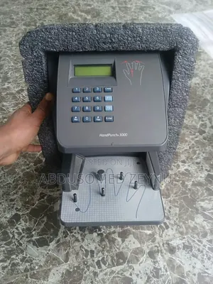 Schlage Handpunch 300