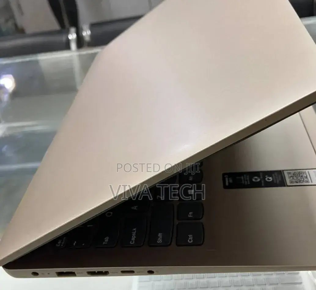 New Laptop Lenovo IdeaPad 1 8GB Intel Core i3 SSD 256GB