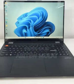 New Laptop Asus VivoBook 15 X505BA 16GB Intel Core i5 SSD 512GB
