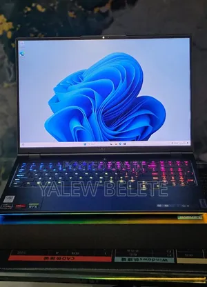 New Laptop Lenovo Legion 9 32GB AMD Ryzen 9 SSD 1T