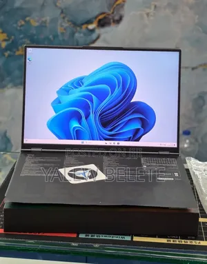New Laptop Lenovo Legion 9 32GB AMD Ryzen 9 SSD 1T