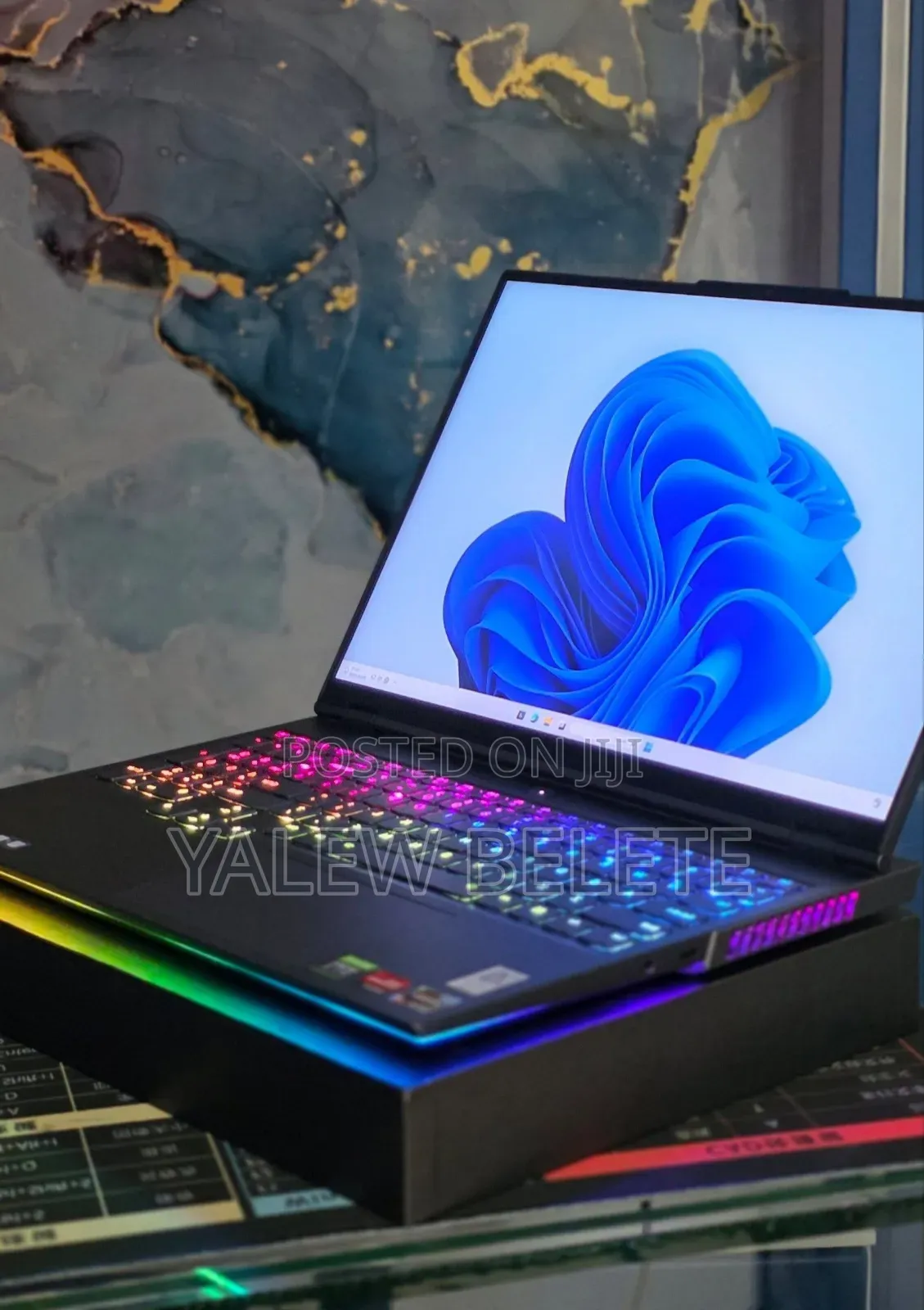 New Laptop Lenovo Legion 9 32GB AMD Ryzen 9 SSD 1T