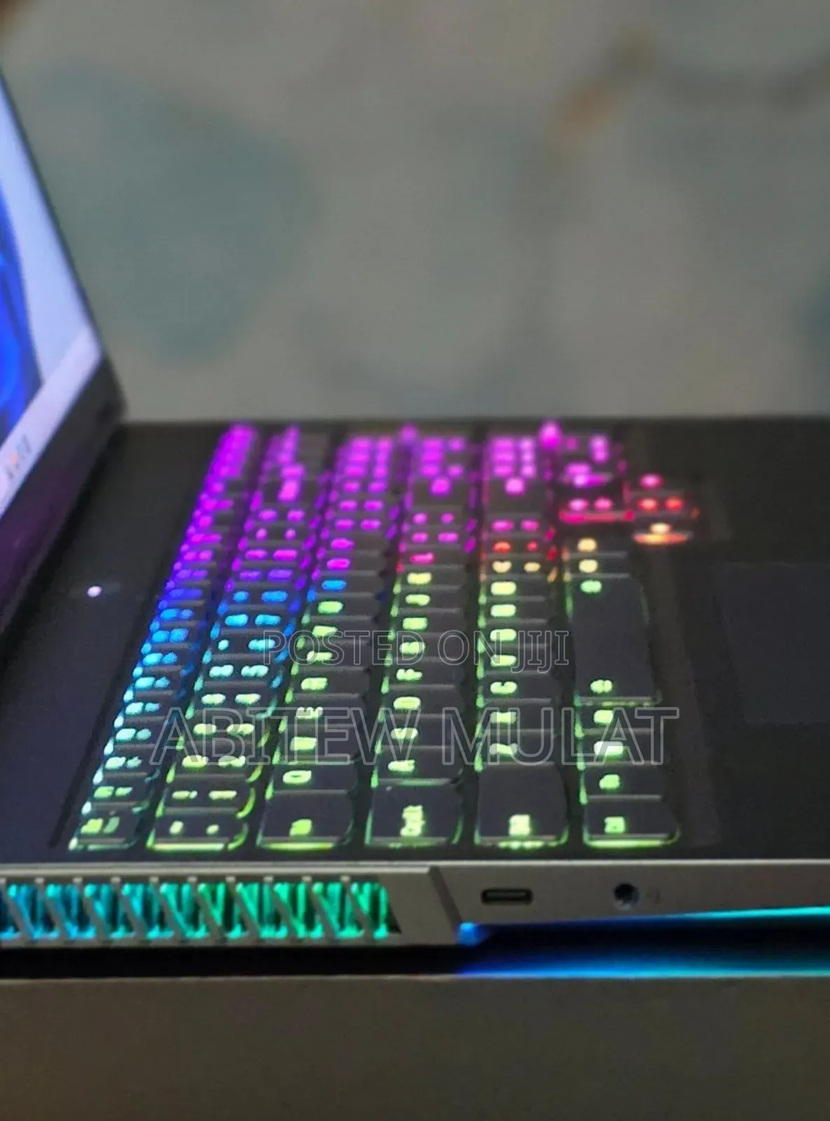 New Lenovo Legion Y7000P IRX9 Gaming Laptop 32GB AMD Ryzen 9 SSD 1T