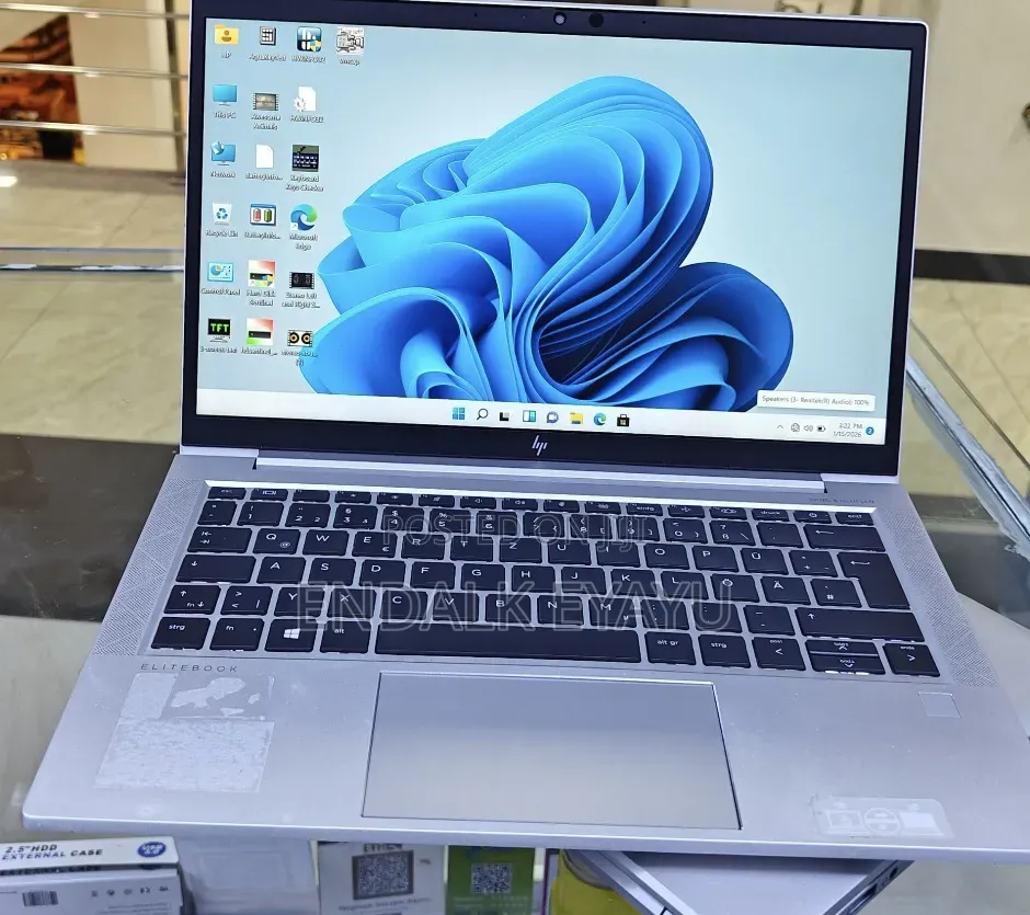 New Laptop HP EliteBook 845 G7 16GB AMD Ryzen 5 SSD 512GB