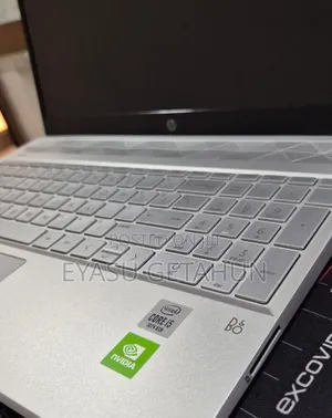 New Laptop HP Pavilion 15 8GB Intel Core i5 SSD 512GB