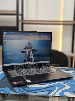 New Laptop Lenovo 16GB AMD Ryzen 7 SSD 1T