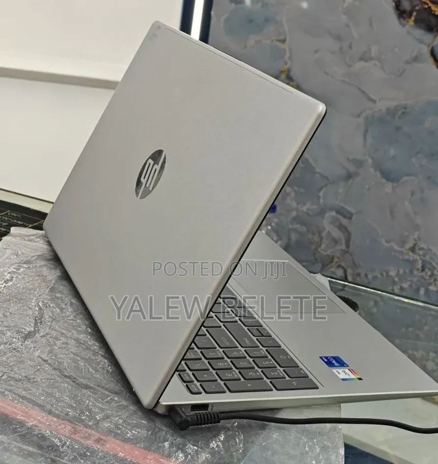 New Laptop HP Stream Notebook 16GB Intel Core i5 SSD 1T