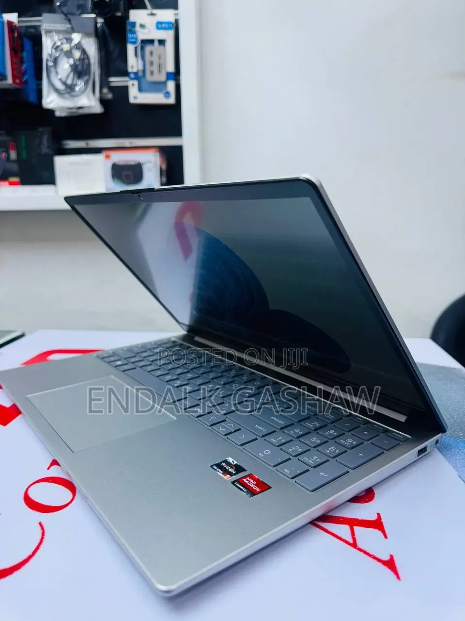 New Laptop HP Stream Notebook 8GB AMD Ryzen 5 SSD 512GB