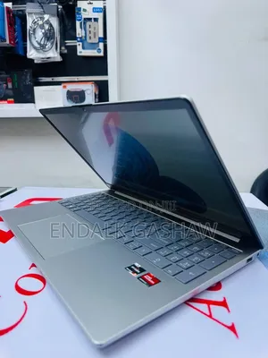 New Laptop HP Stream Notebook 8GB AMD Ryzen 5 SSD 512GB