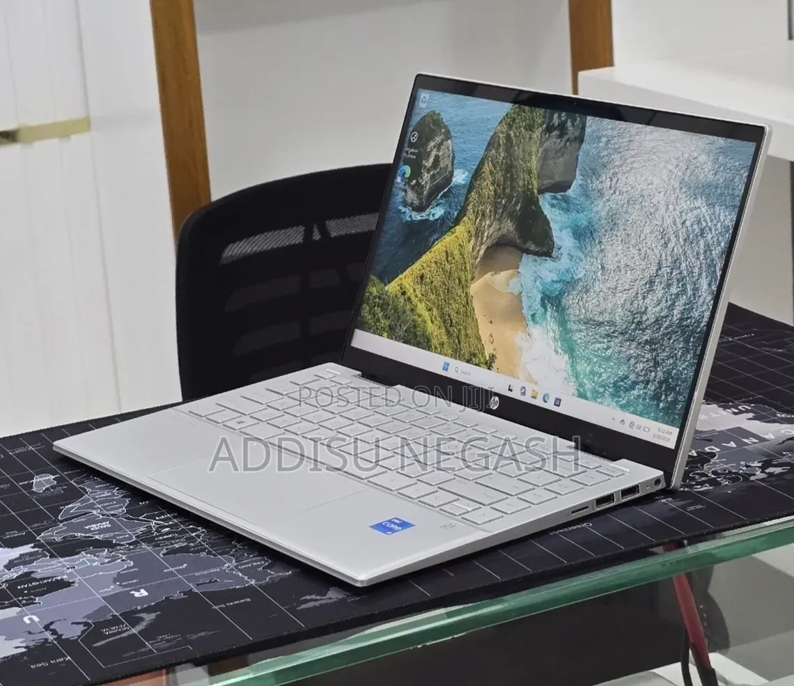 New Laptop HP Pavilion 14 8GB Intel Core i5 SSD 512GB