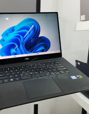 New Laptop Dell XPS 15 16GB Intel Core i7 SSD 512GB