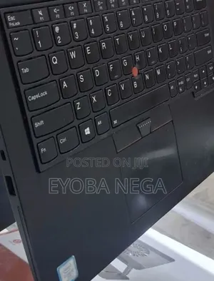 Laptop Lenovo ThinkPad Yoga 370 8GB Intel Core i5 SSD 512GB