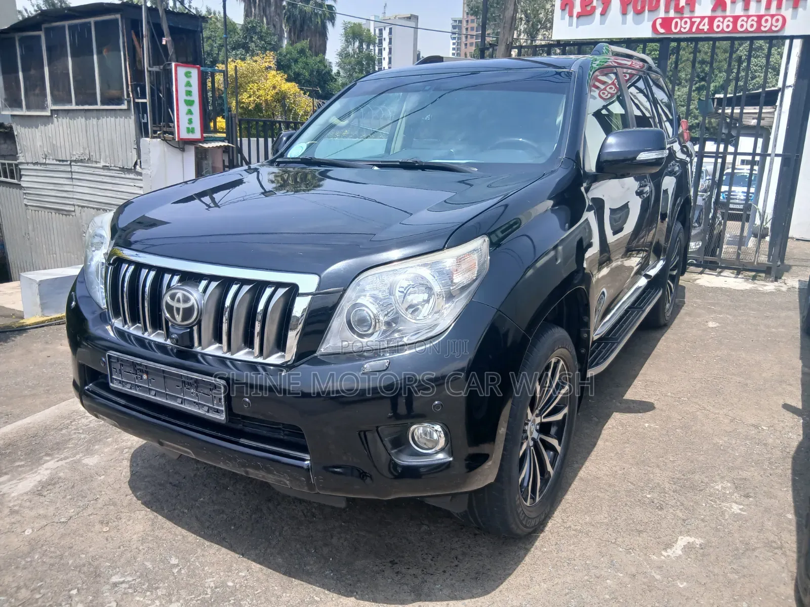 Toyota Land Cruiser 2013 Black