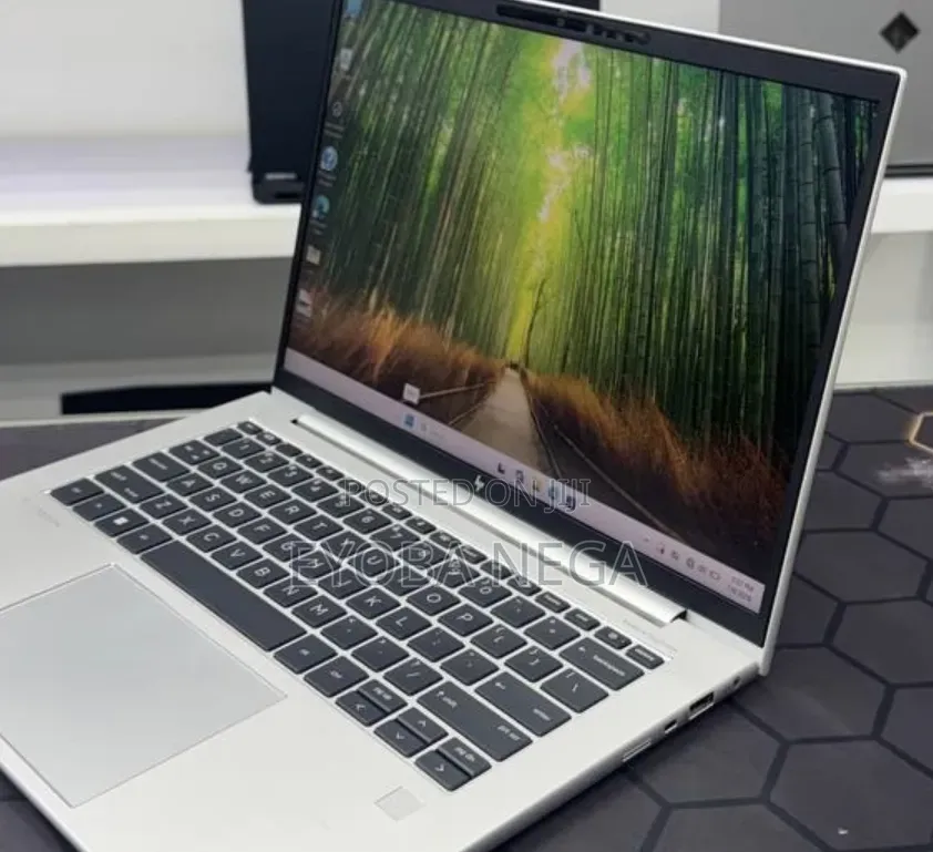 New Laptop HP EliteBook 840 16GB AMD Ryzen 7 SSD 512GB