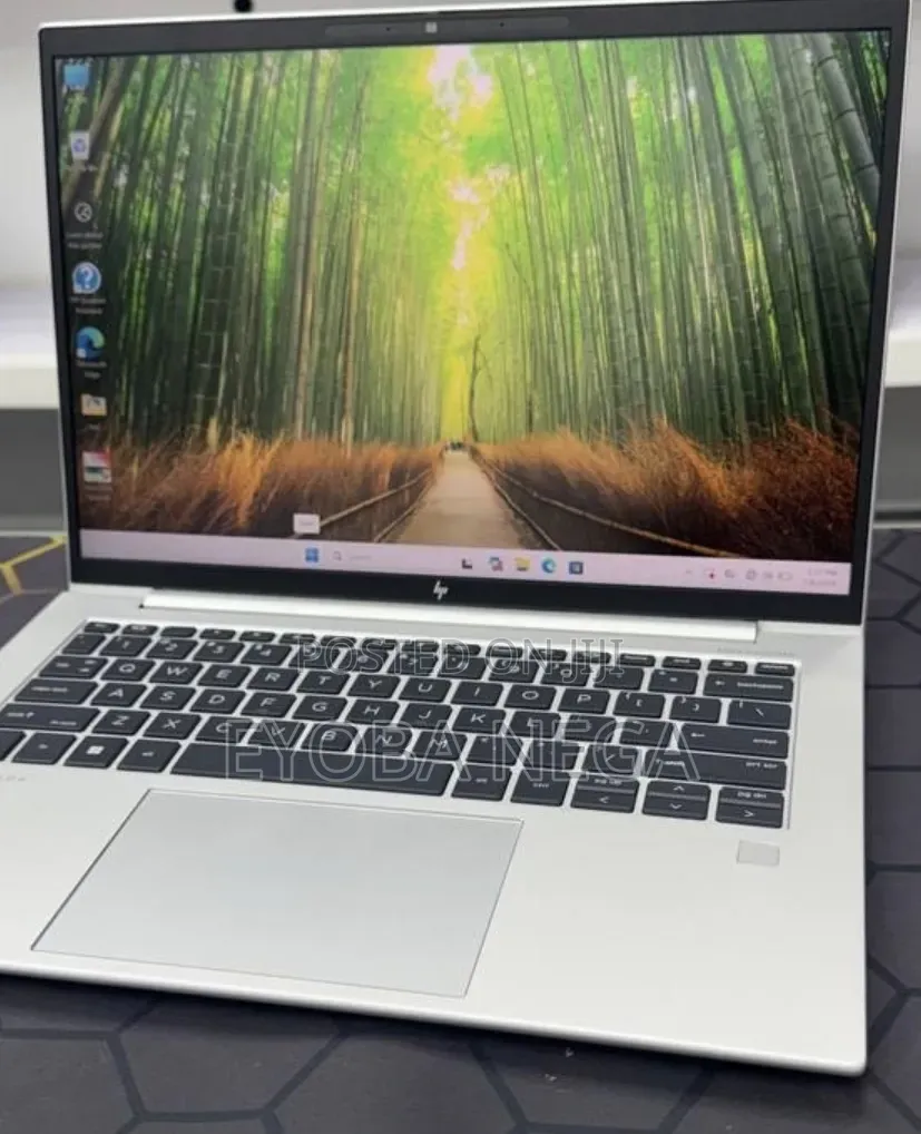 New Laptop HP EliteBook 840 16GB AMD Ryzen 7 SSD 512GB