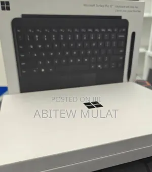 New Microsoft Surface Pro 11th Edition, a Copilot+ PC 16GB SSD 512GB
