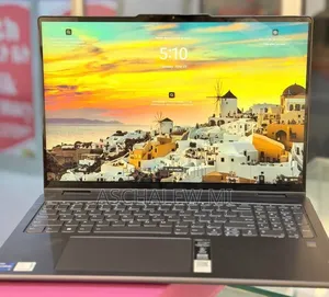 New Laptop Lenovo Yoga 7i 16GB Intel Core i7 SSD 512GB