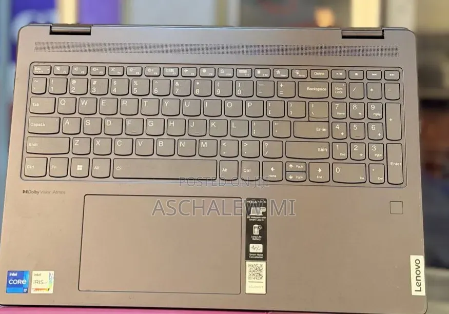 New Laptop Lenovo Yoga 7i 16GB Intel Core i7 SSD 512GB